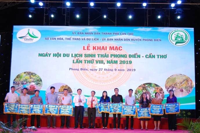 Cần Thơ: Du lịch sinh thái huyện Phong Điền náo nức chờ ngày khai hội