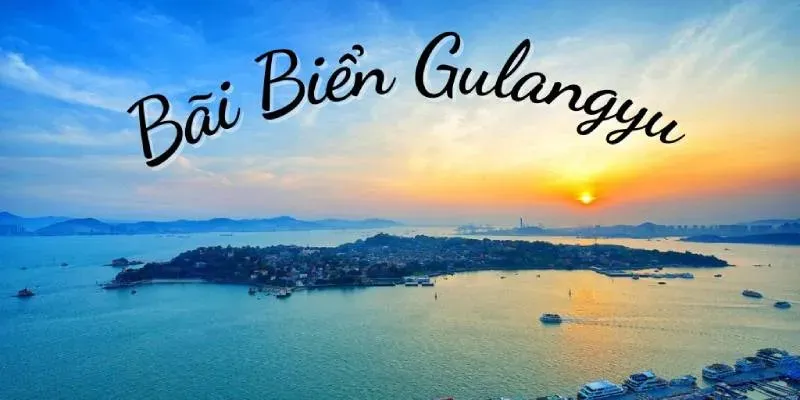 Bãi biển cát vàng Gulangyu, điểm check-in dịu mát