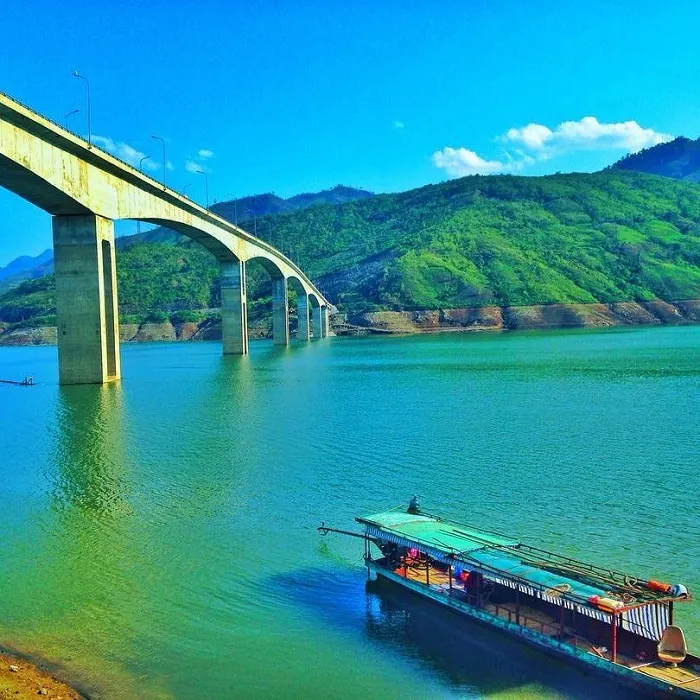 Một góc xinh ở Quỳnh Nhai Sơn La mùa nắng đẹp, lý tưởng cho chuyến đi 1–2 ngày