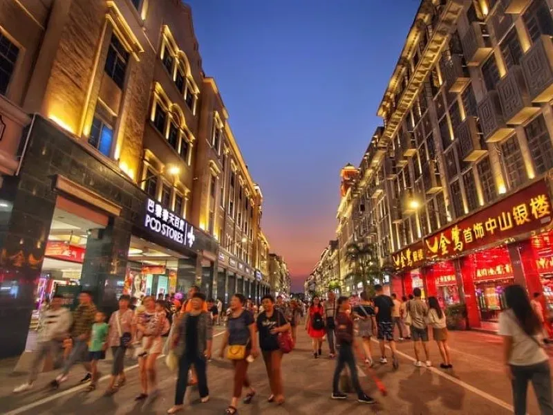 Chợ đêm Hạ Môn với sắc màu rực rỡ và ẩm thực đường phố