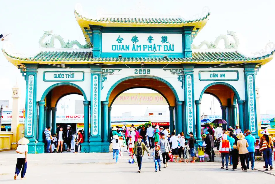 Chùa Quan Âm Phật Đài Bạc Liêu – điểm hành hương hướng biển