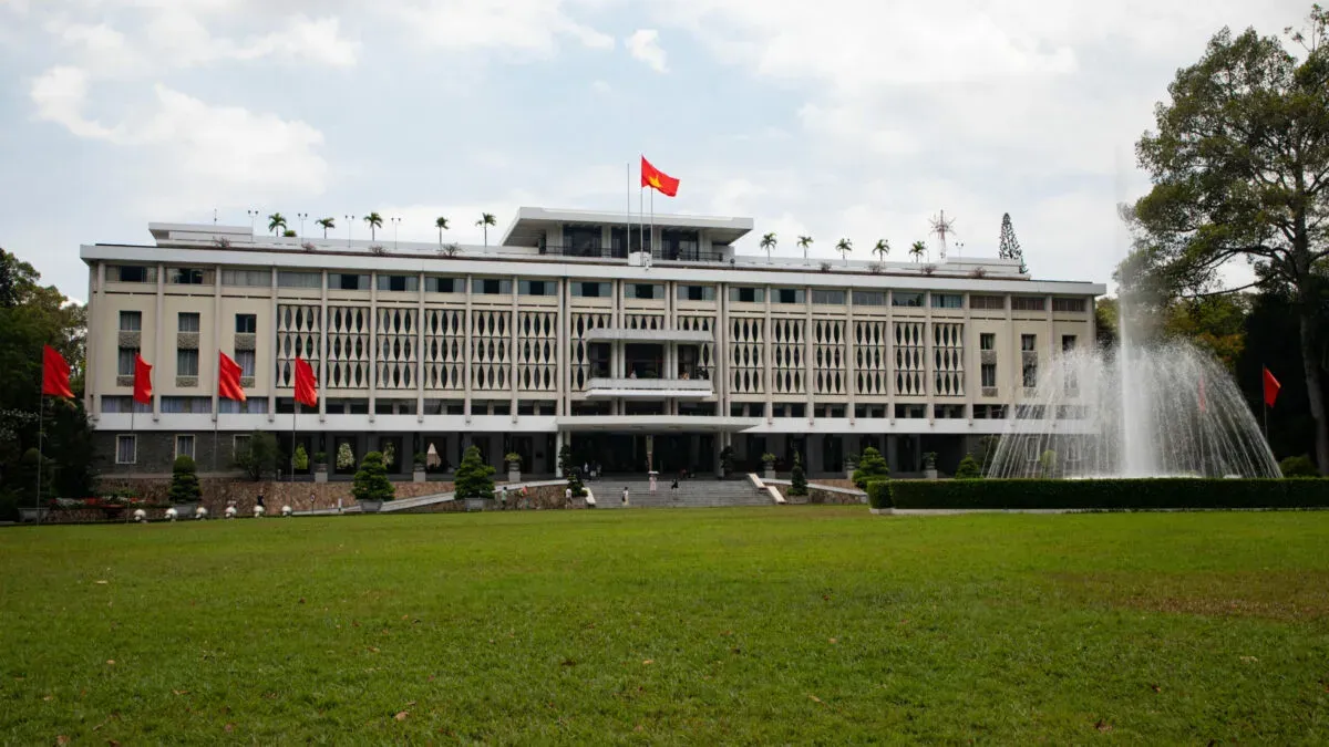 Dinh Độc Lập – không gian kiến trúc và lịch sử giữa trung tâm đô thị