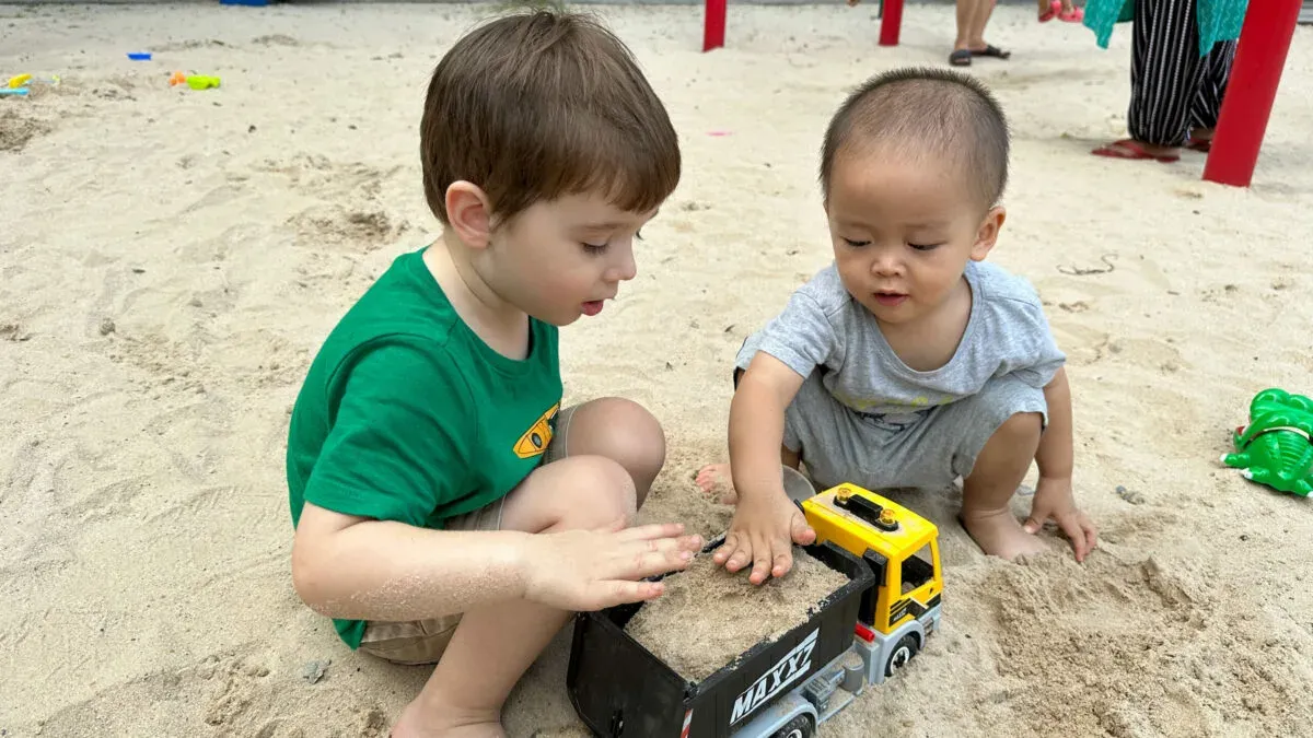 Một góc đô thị và nhịp sống năng động – gợi ý kết hợp tham quan trong ngày