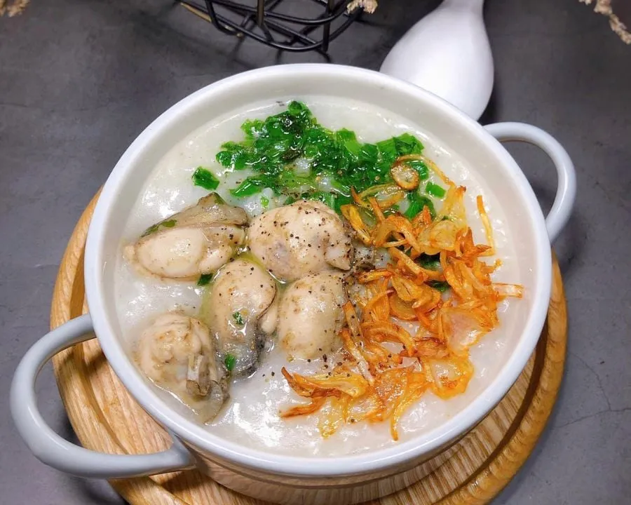 Cháo hàu dinh dưỡng – mẹo xử lý mùi và giữ vị ngọt