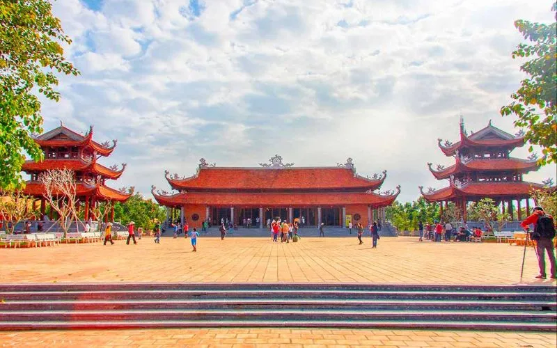 Toàn cảnh Thiền viện Trúc Lâm Phương Nam rộng thoáng, uy nghi