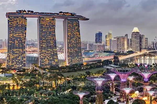 Bản đồ mật độ và dải phân bố dân cư hai đô thị